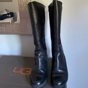 Ugg leather Corinth boots